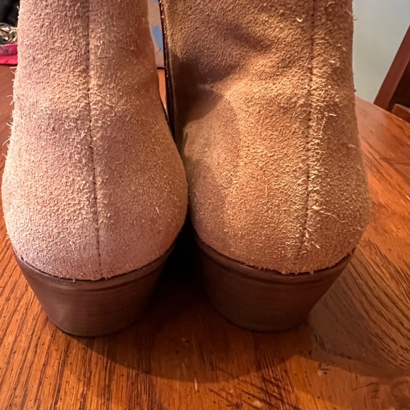 Jack Rogers Bailee Suede Booties Size 8M - Picture 8 of 10
